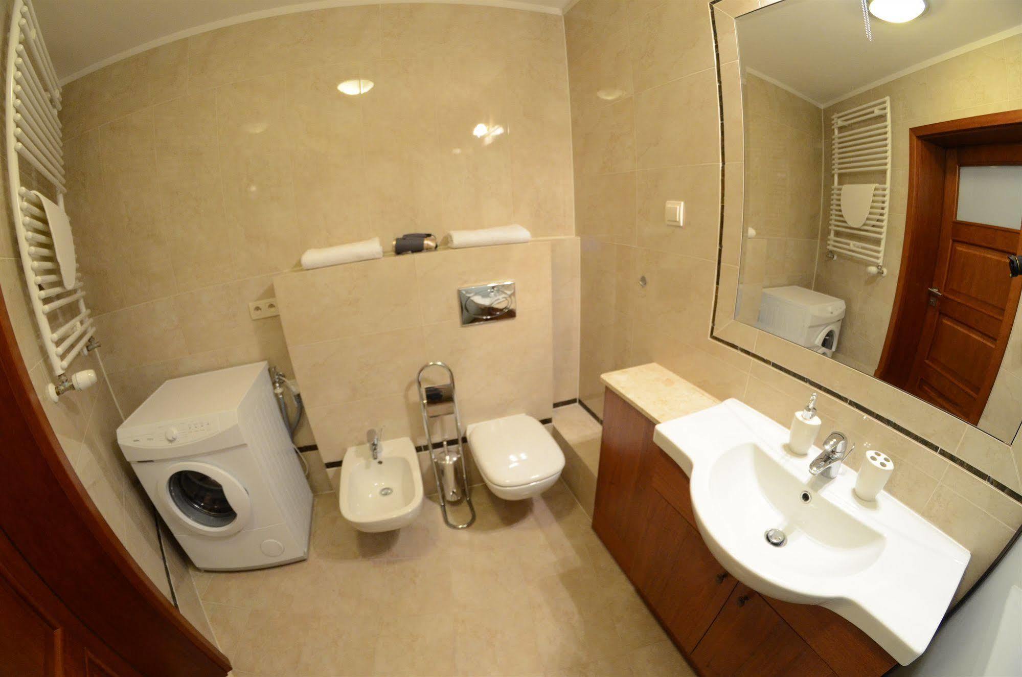 Angel City Center Krakow Aparthotel Экстерьер фото