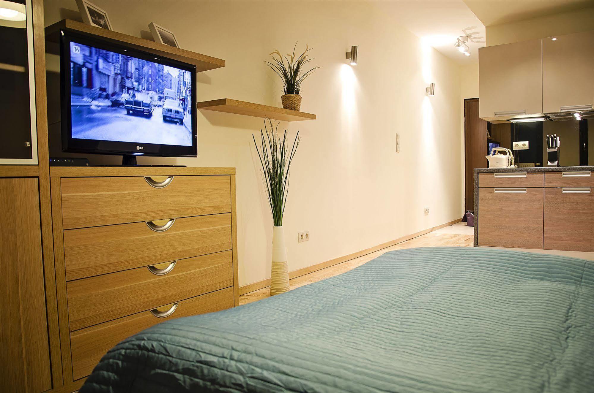 Angel City Center Krakow Aparthotel Экстерьер фото